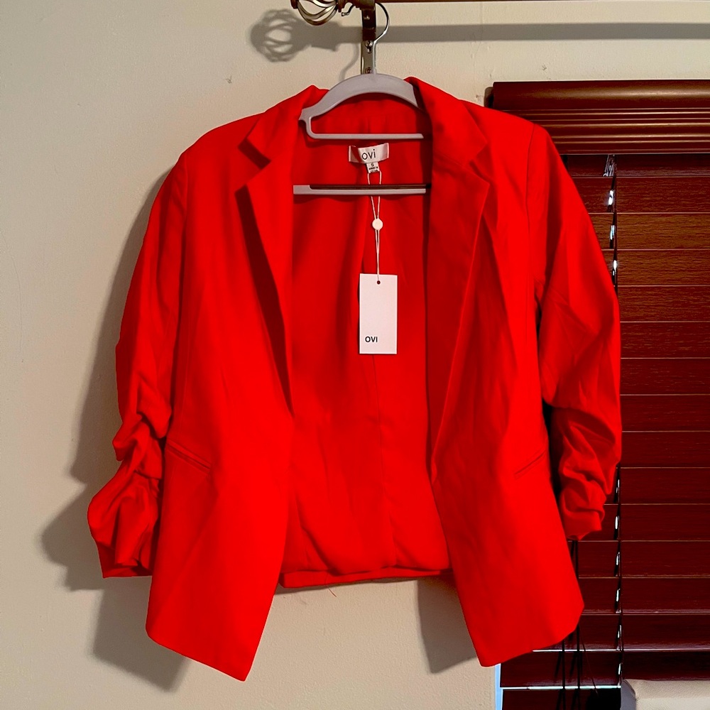 OVI short red blazer, size S